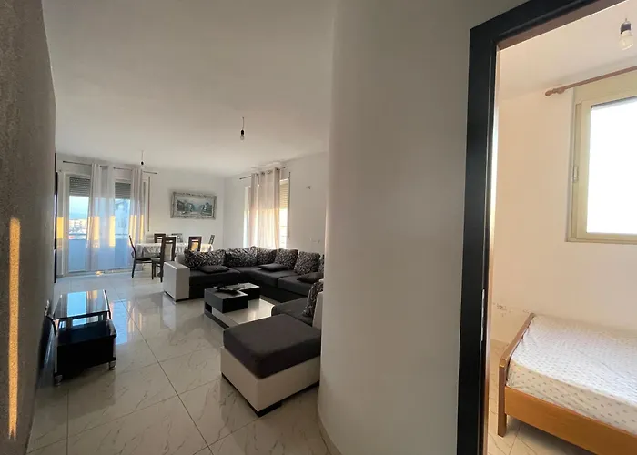 - Private 3 Bed & Breakfast