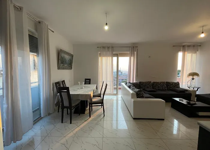 - Private 3 Bed & Breakfast Tirana